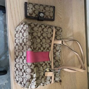 Coach purse with wallet